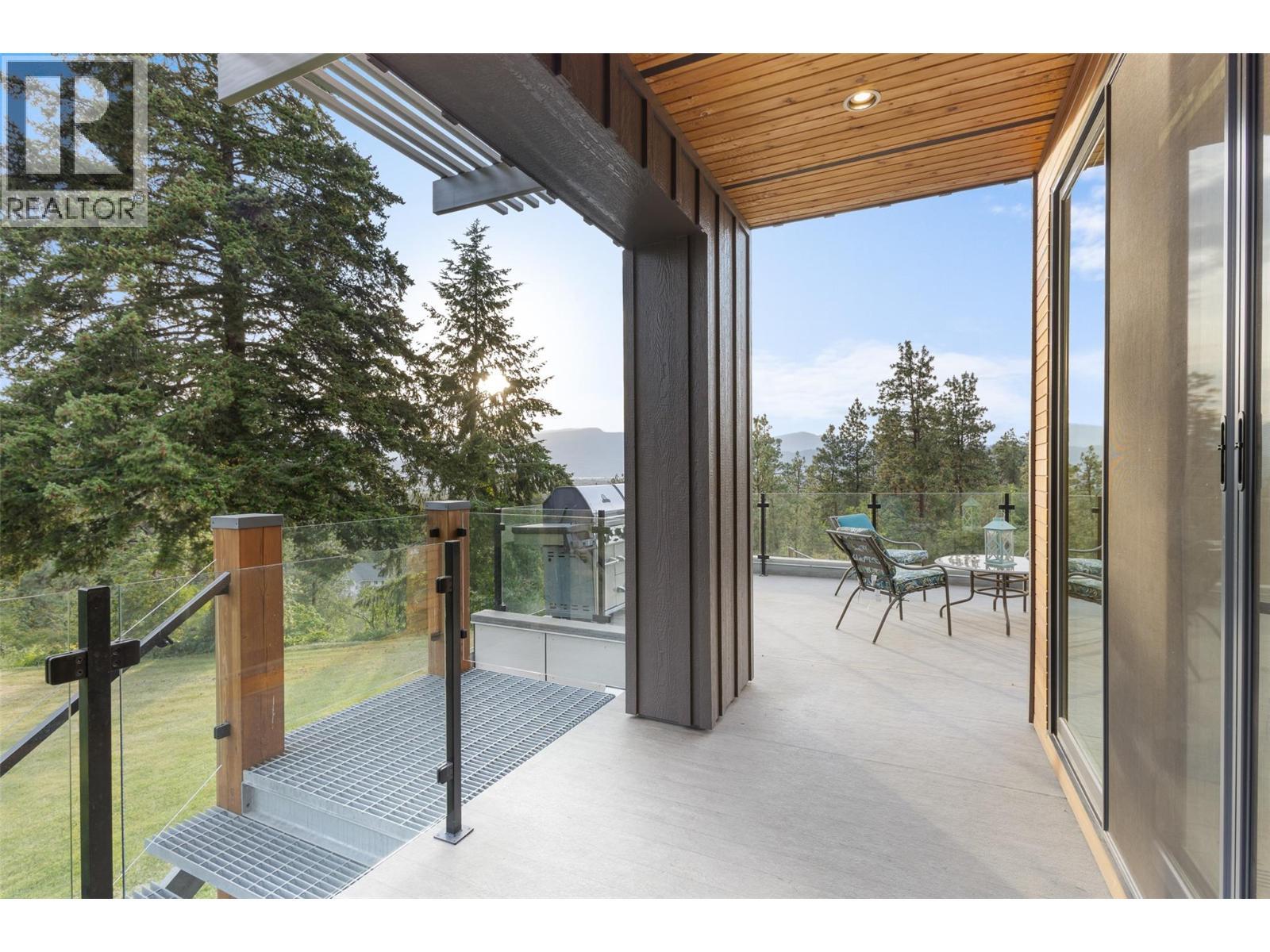 3194 Dunster Road. Kelowna, British Columbia