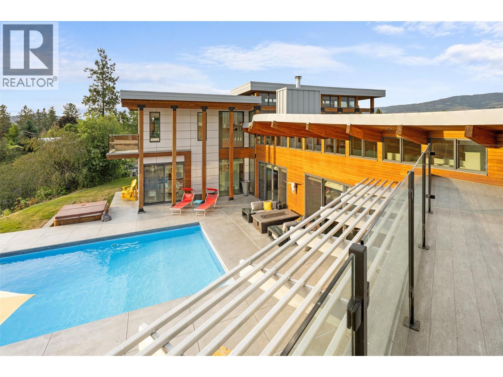 3194 Dunster Road. Kelowna, British Columbia