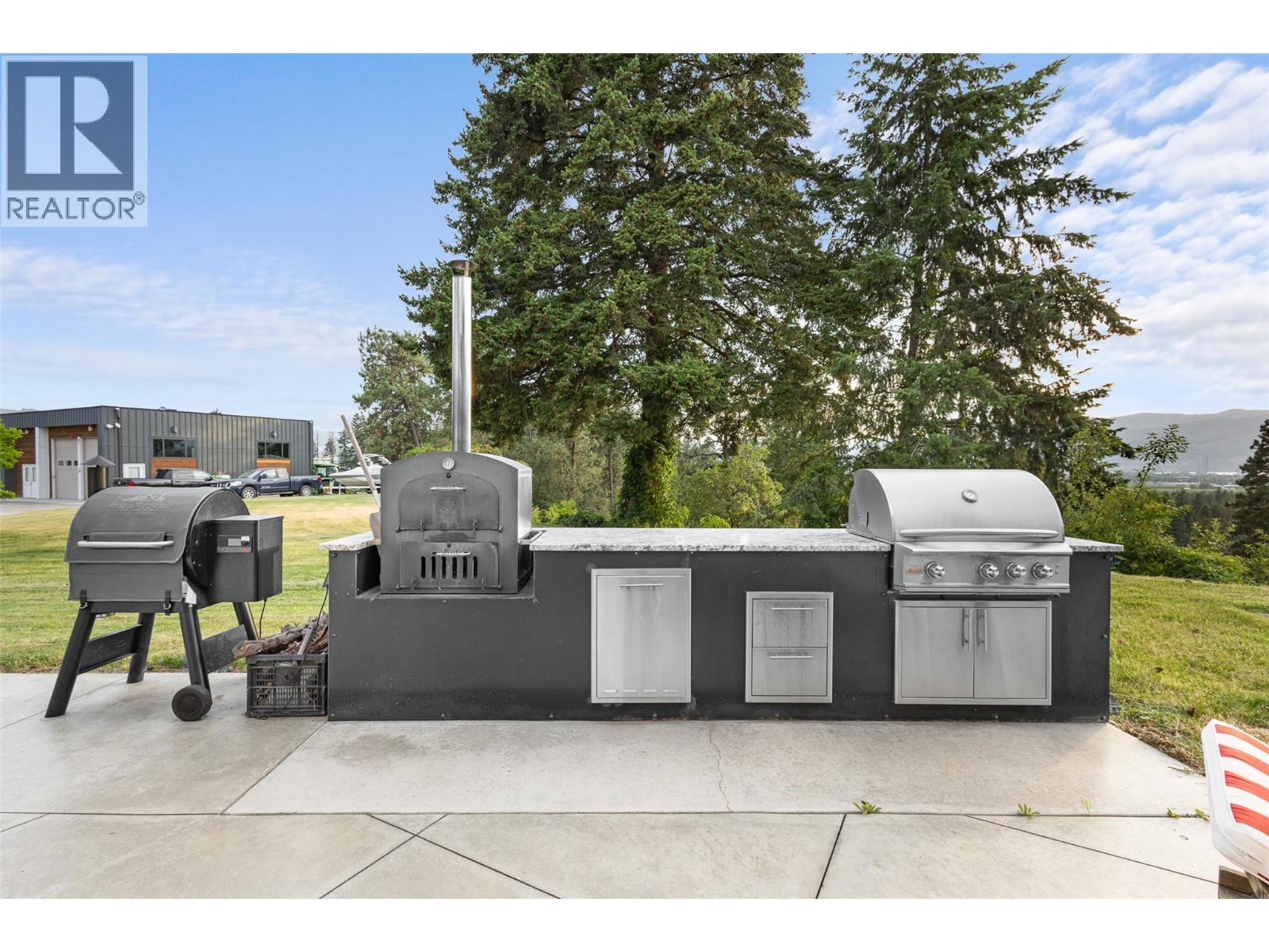 3194 Dunster Road. Kelowna, British Columbia