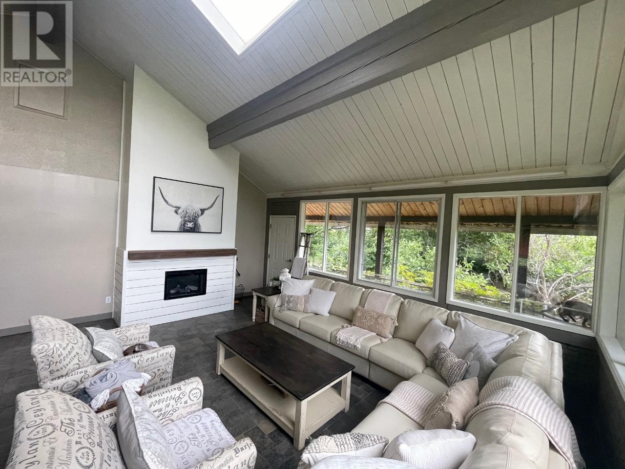 459 18 Road. Oliver, British Columbia