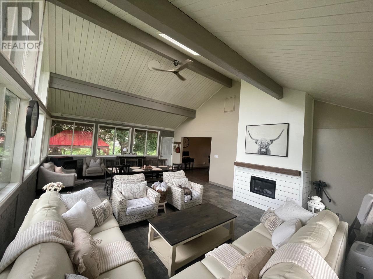 459 18 Road. Oliver, British Columbia