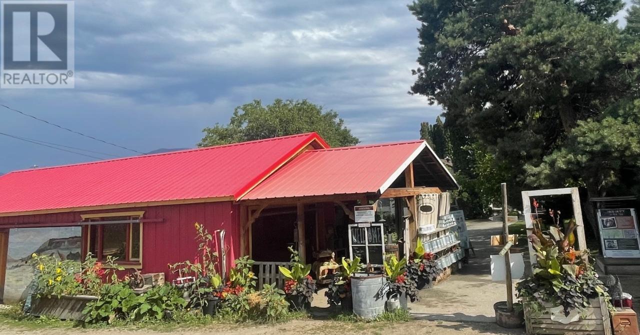 459 18 Road. Oliver, British Columbia