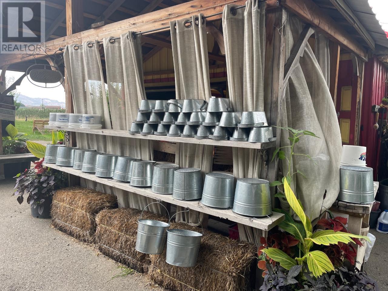 459 18 Road. Oliver, British Columbia