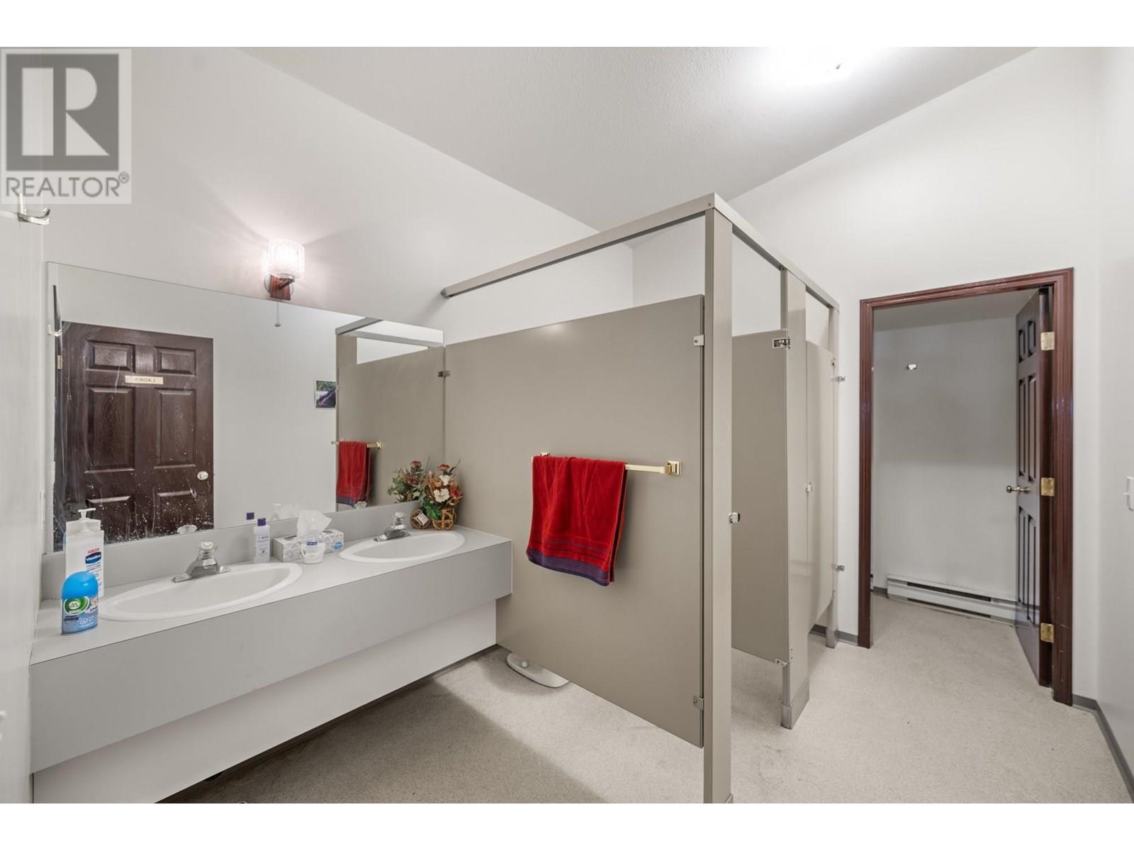 910 Lumby Mabel Lake Road. Lumby, British Columbia