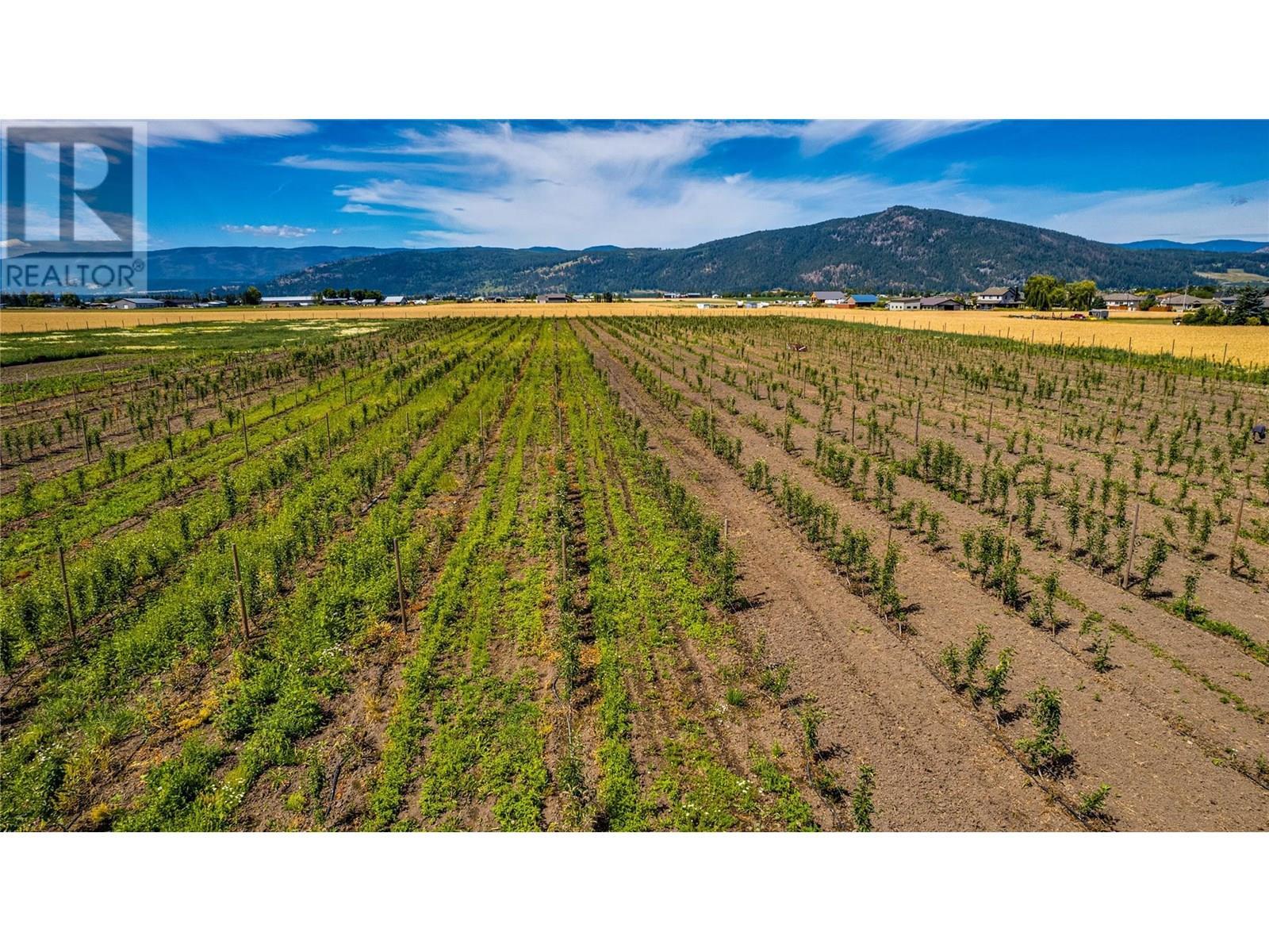 1939 97a Highway. Armstrong, British Columbia