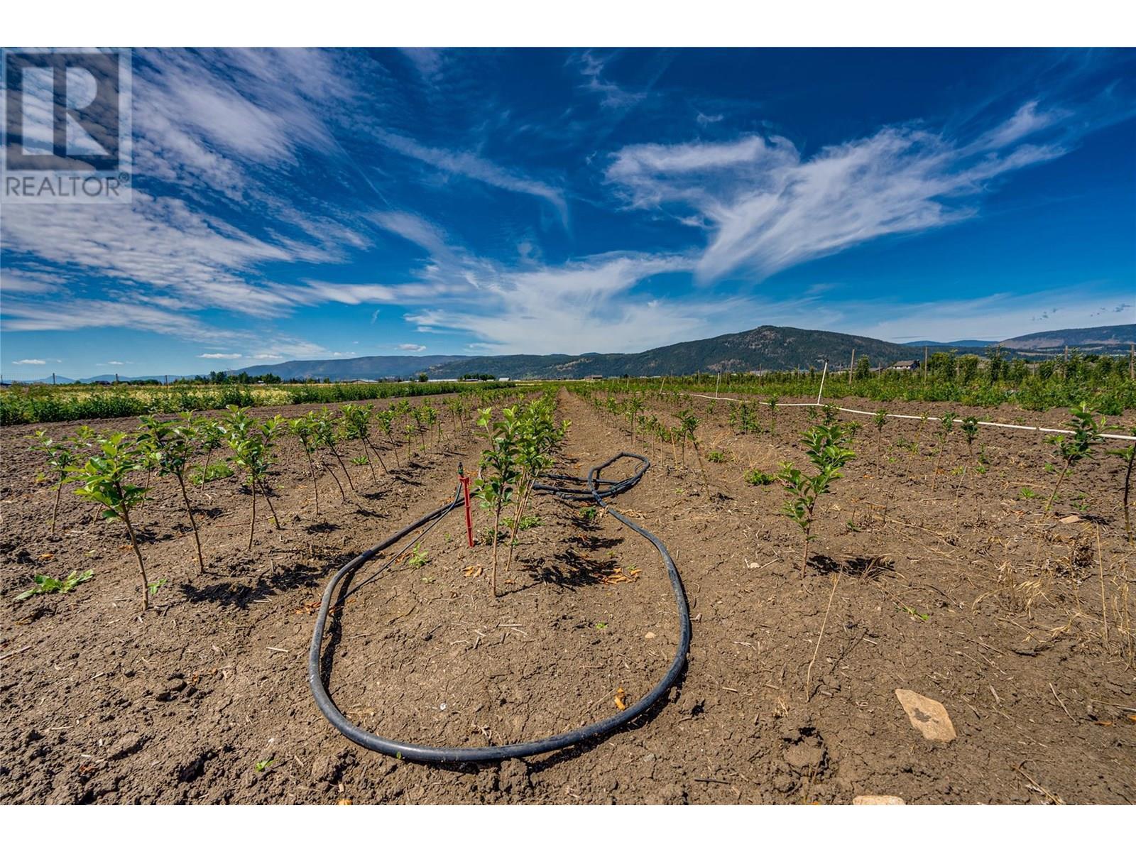 1939 97a Highway. Armstrong, British Columbia