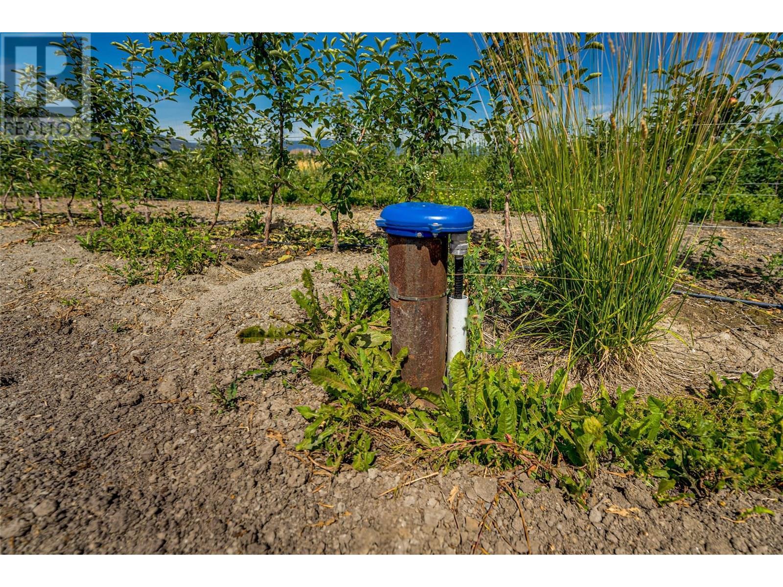 1939 97a Highway. Armstrong, British Columbia