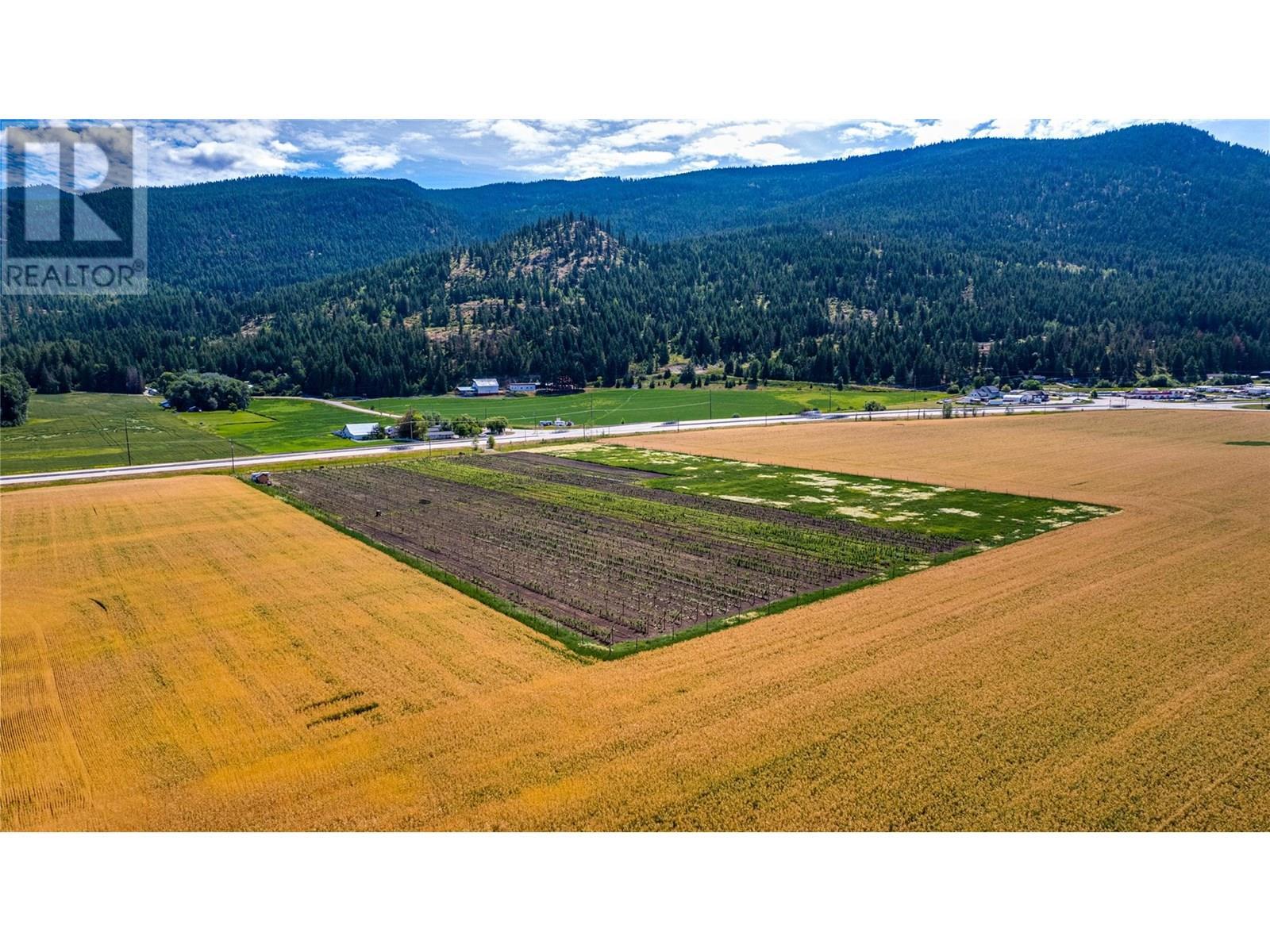 1939 97a Highway. Armstrong, British Columbia