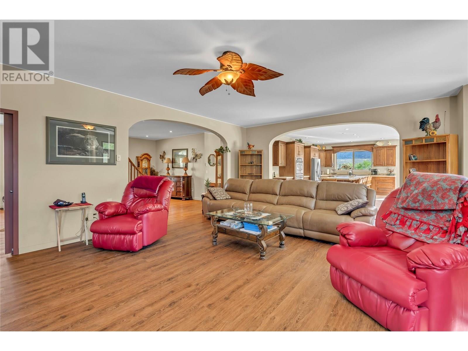 8705 Road 22 Road. Oliver, British Columbia