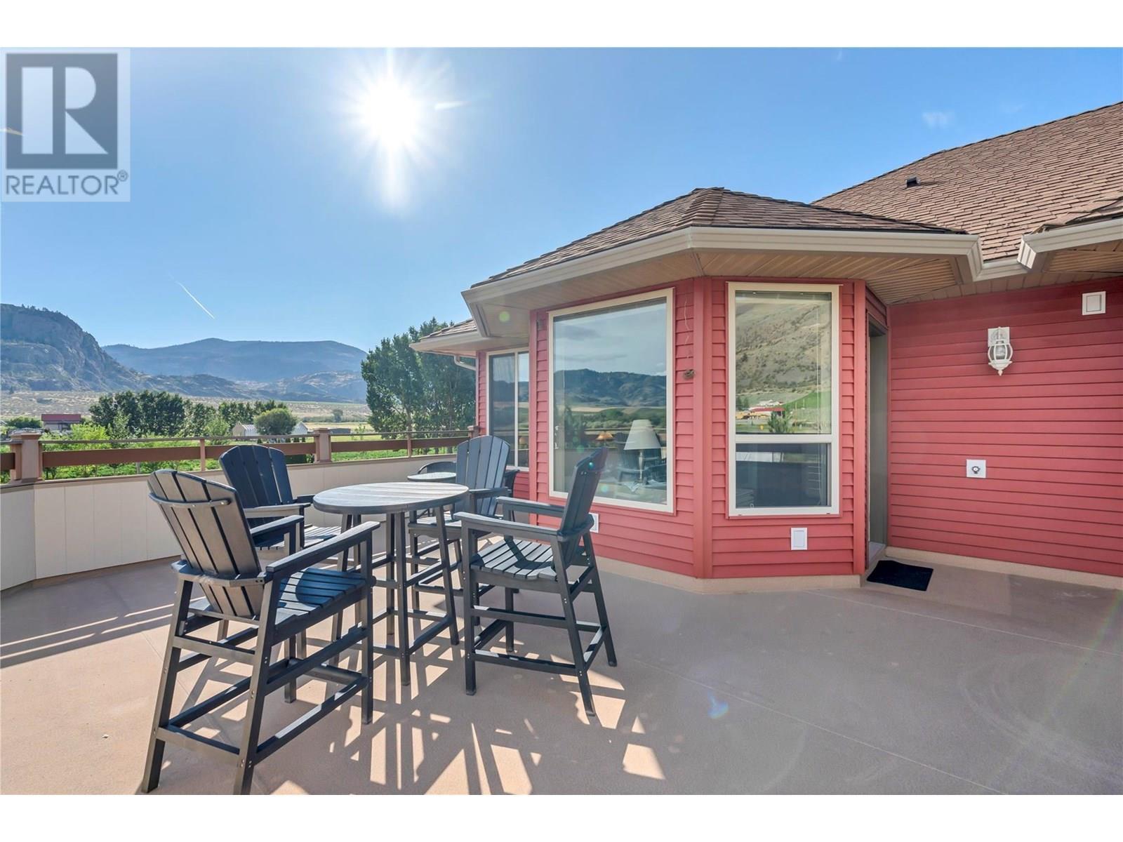 8705 Road 22 Road. Oliver, British Columbia