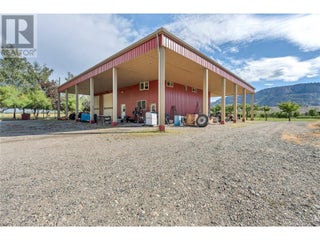 8705 Road 22 Road. Oliver, British Columbia