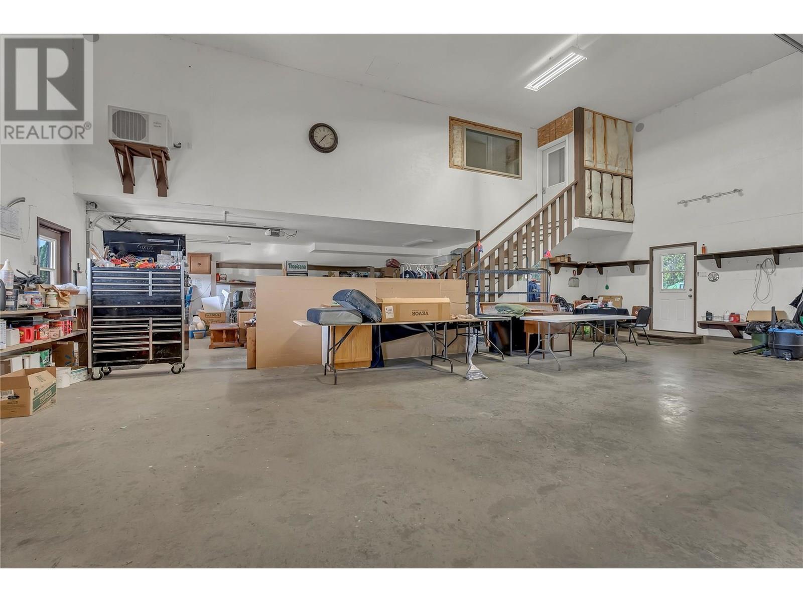 8705 Road 22 Road. Oliver, British Columbia