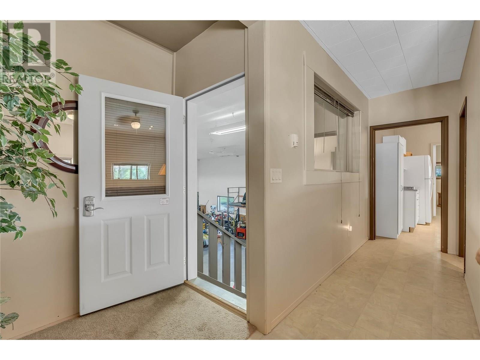 8705 Road 22 Road. Oliver, British Columbia