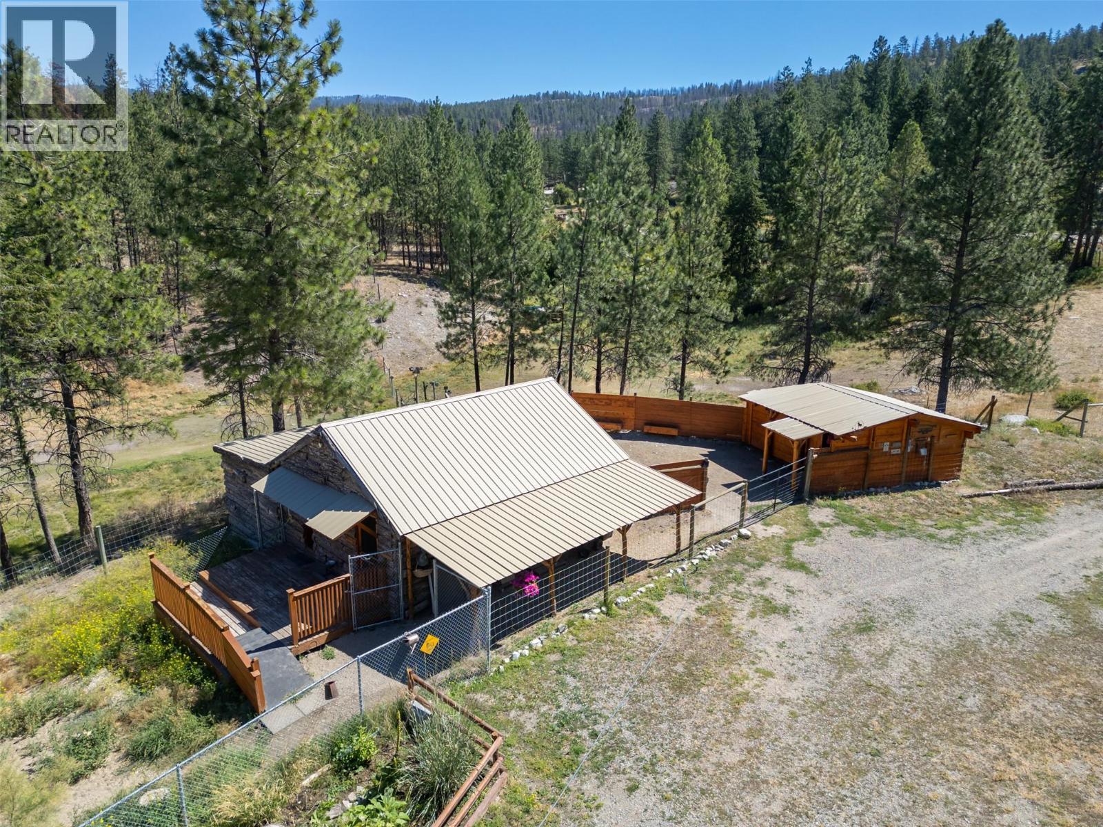 156 Porcupine Place. Oliver, British Columbia