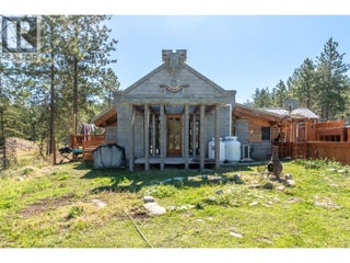 156 Porcupine Place. Oliver, British Columbia