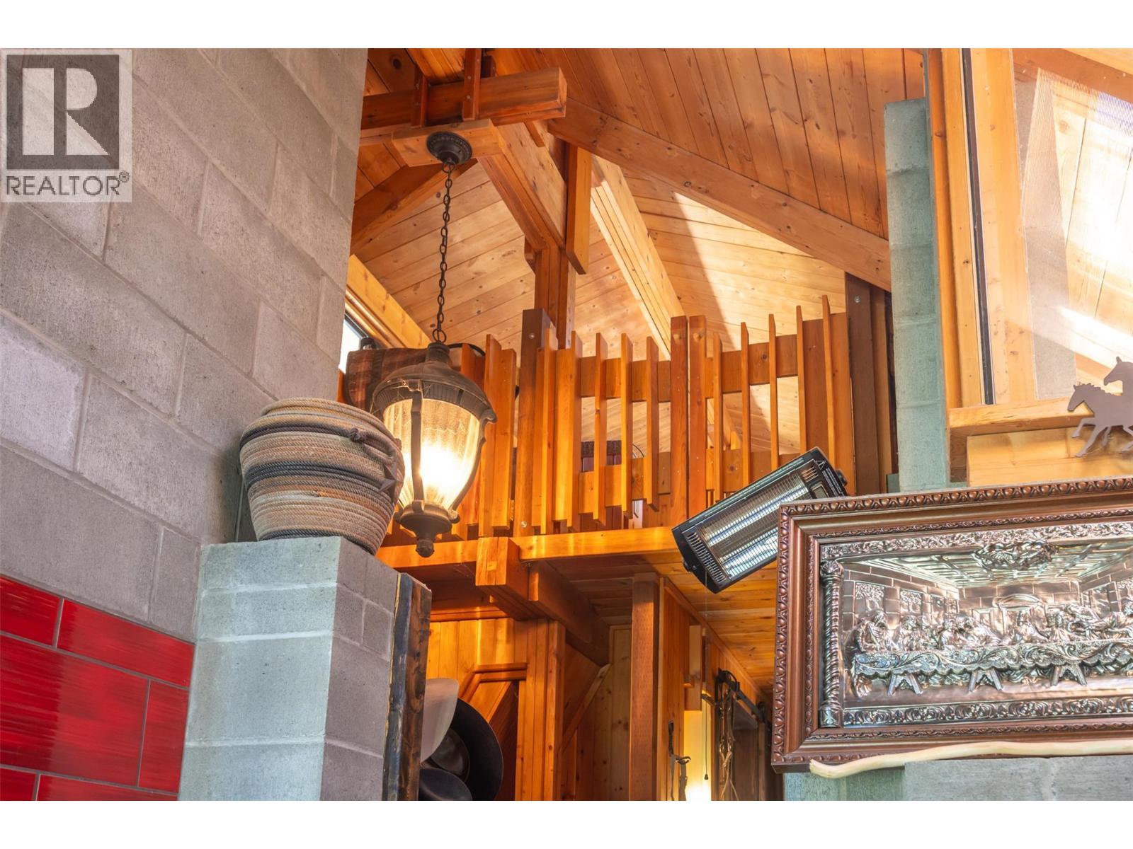 156 Porcupine Place. Oliver, British Columbia