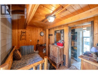 156 Porcupine Place. Oliver, British Columbia