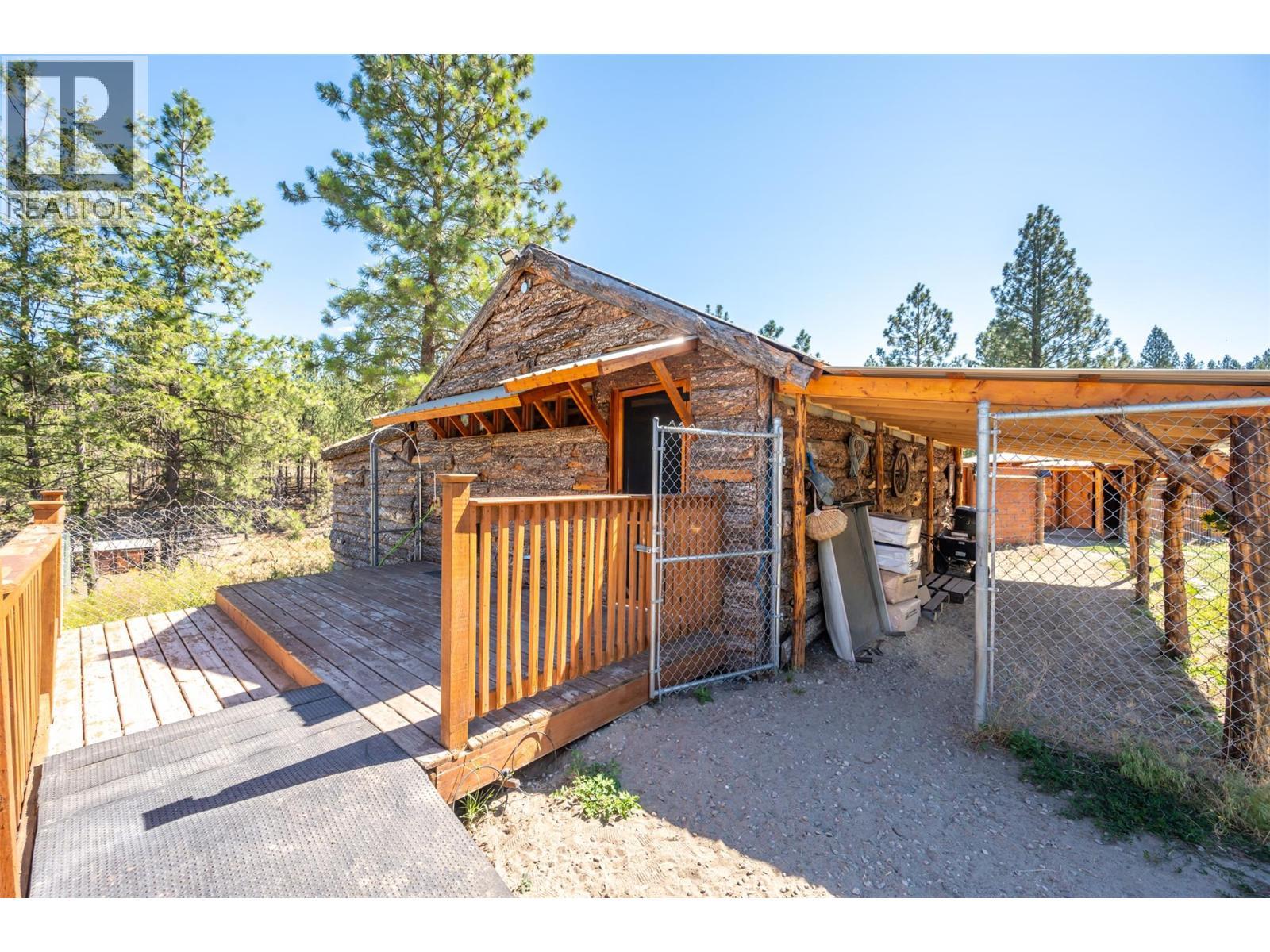 156 Porcupine Place. Oliver, British Columbia