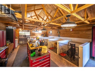 156 Porcupine Place. Oliver, British Columbia