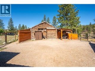 156 Porcupine Place. Oliver, British Columbia