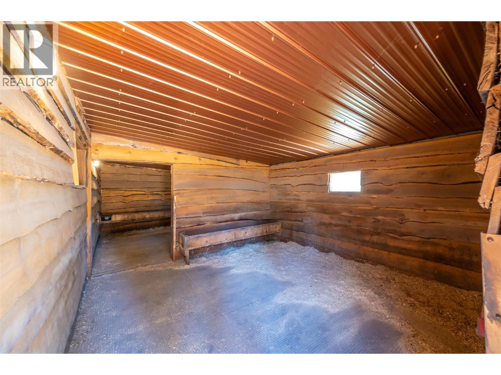 156 Porcupine Place. Oliver, British Columbia