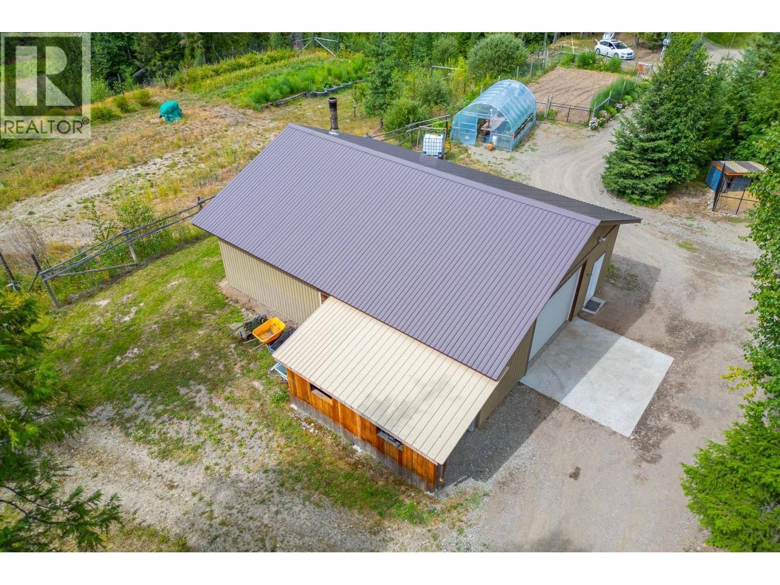 380 Richlands Road. Cherryville, British Columbia