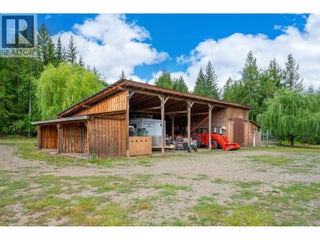 380 Richlands Road. Cherryville, British Columbia
