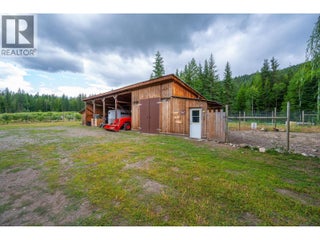 380 Richlands Road. Cherryville, British Columbia