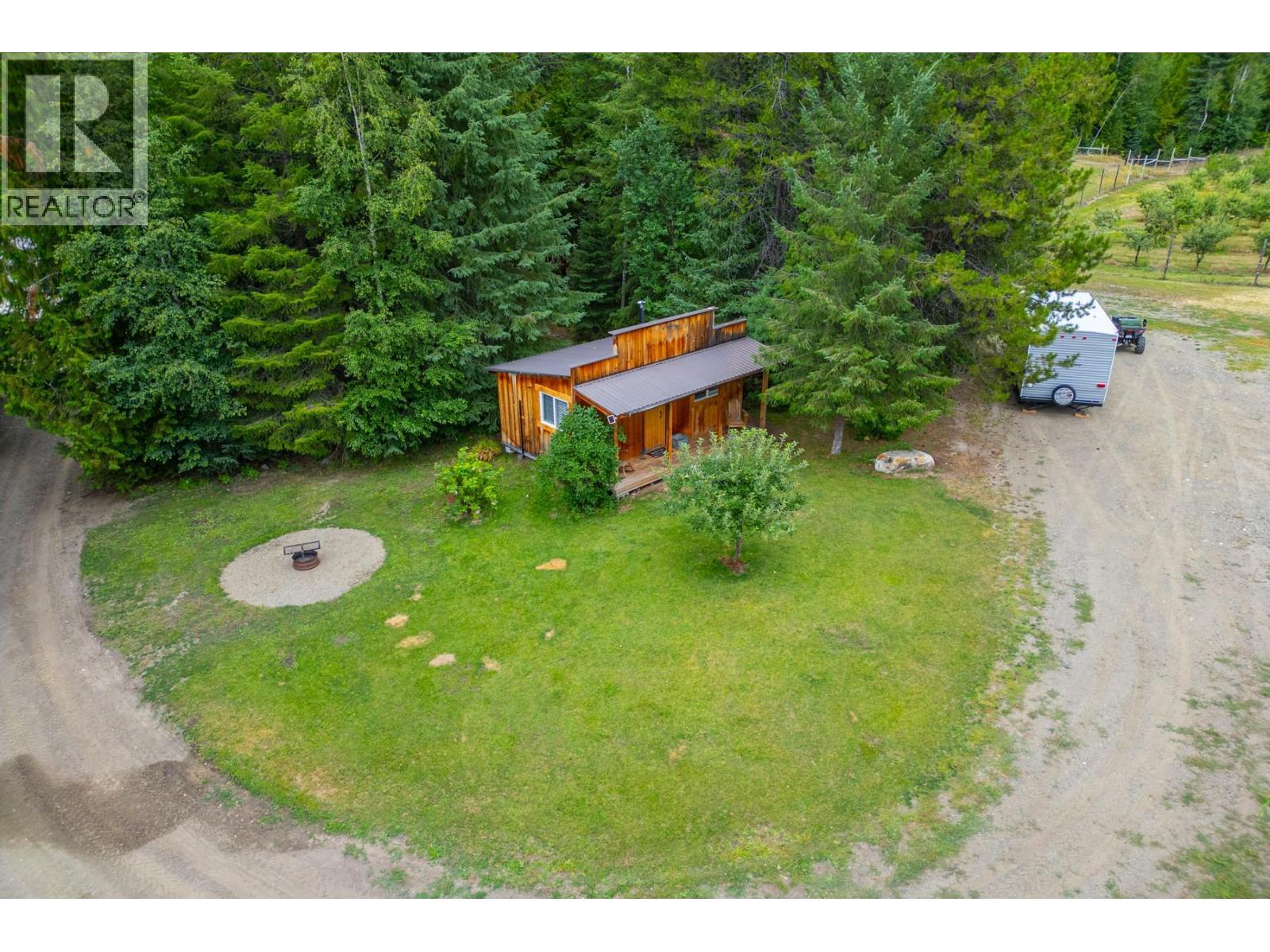 380 Richlands Road. Cherryville, British Columbia