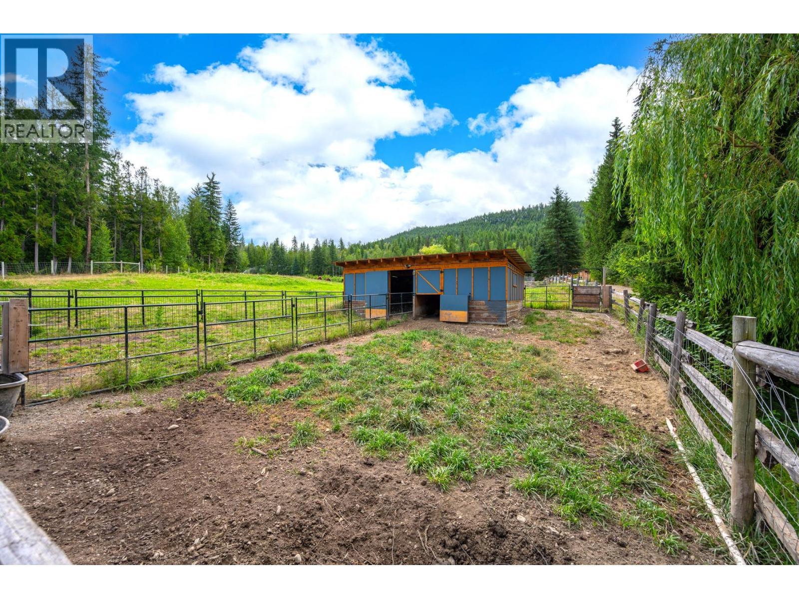 380 Richlands Road. Cherryville, British Columbia