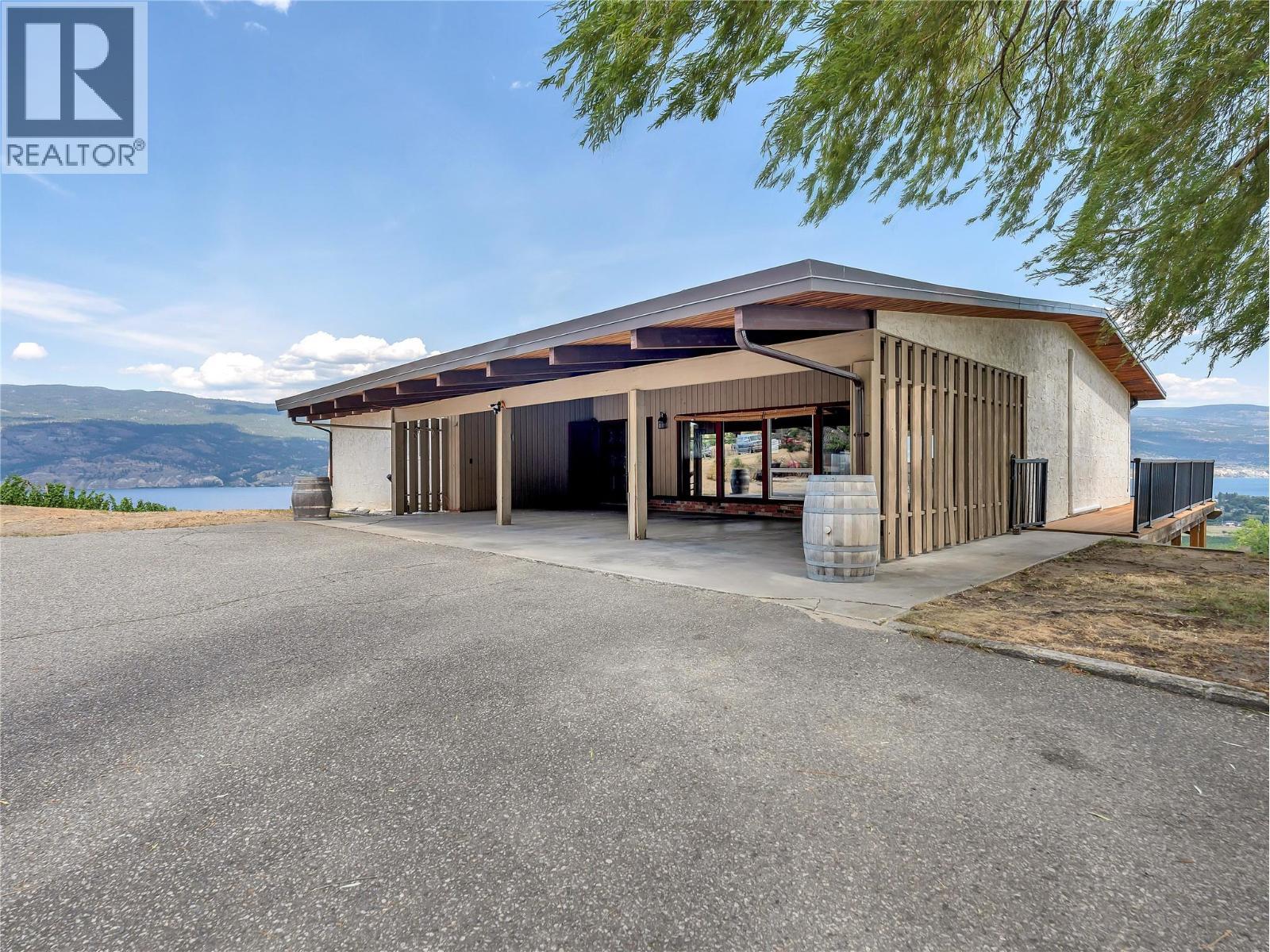 9402 Front Bench Road. Summerland, British Columbia
