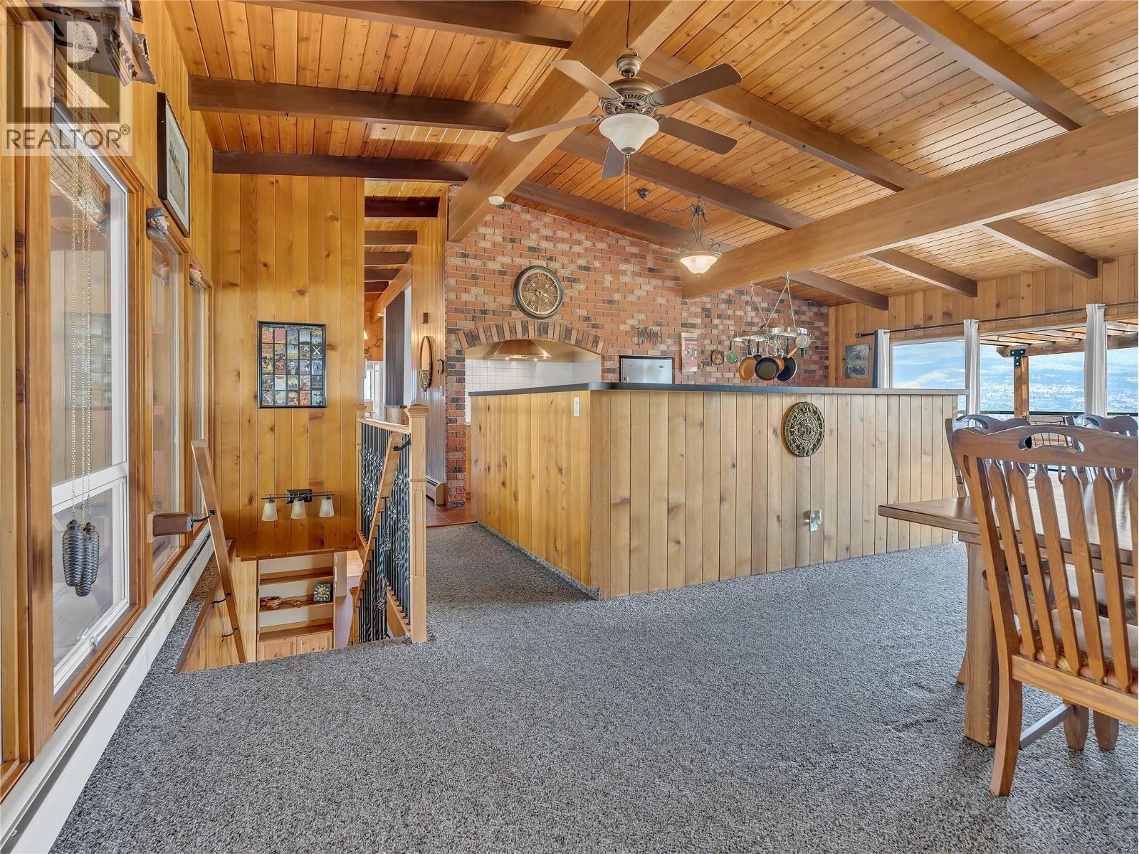 9402 Front Bench Road. Summerland, British Columbia