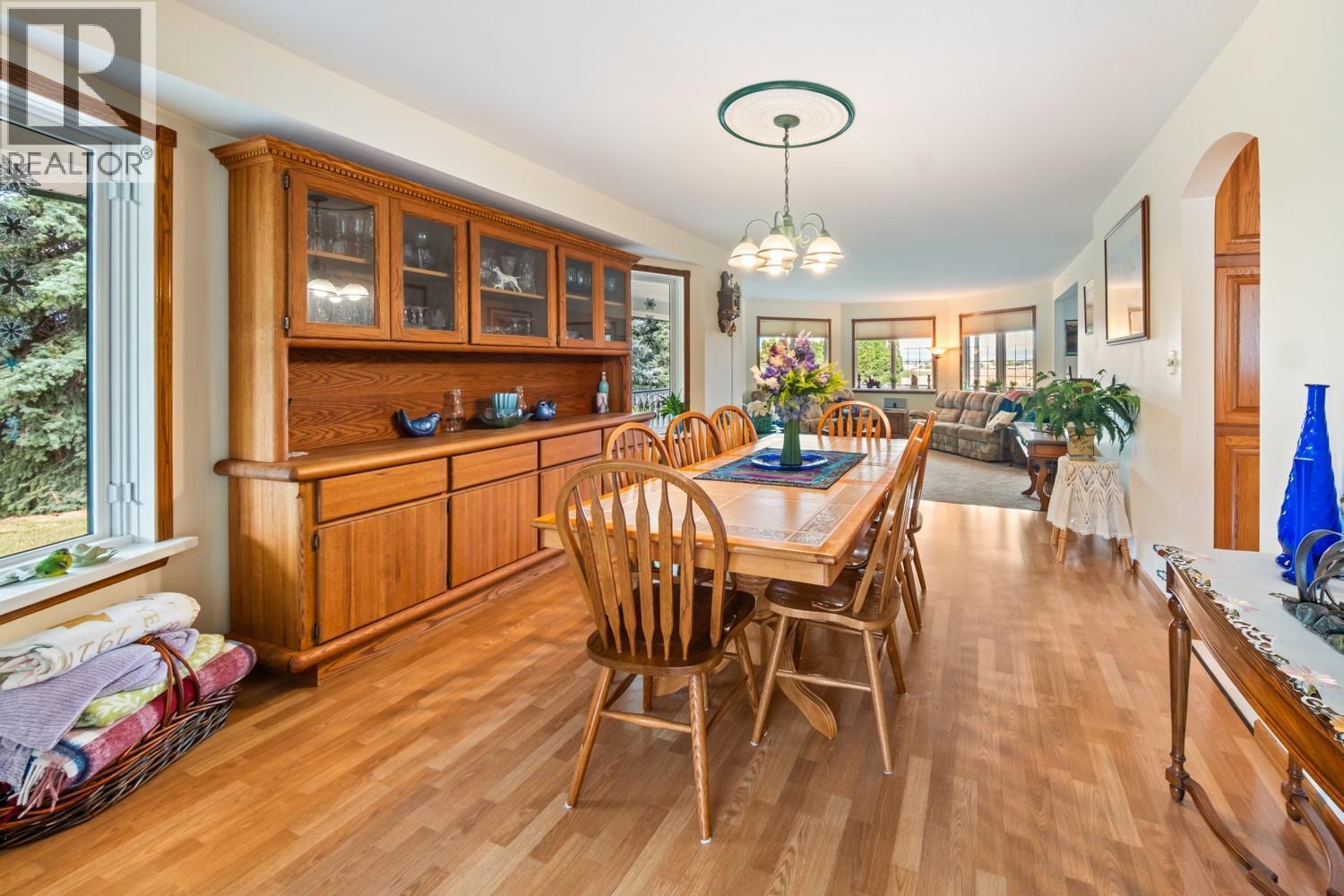 135 Pleasant Valley Cross Road. Armstrong, British Columbia