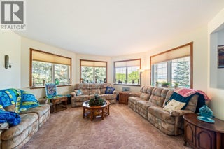 135 Pleasant Valley Cross Road. Armstrong, British Columbia