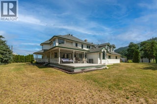 135 Pleasant Valley Cross Road. Armstrong, British Columbia