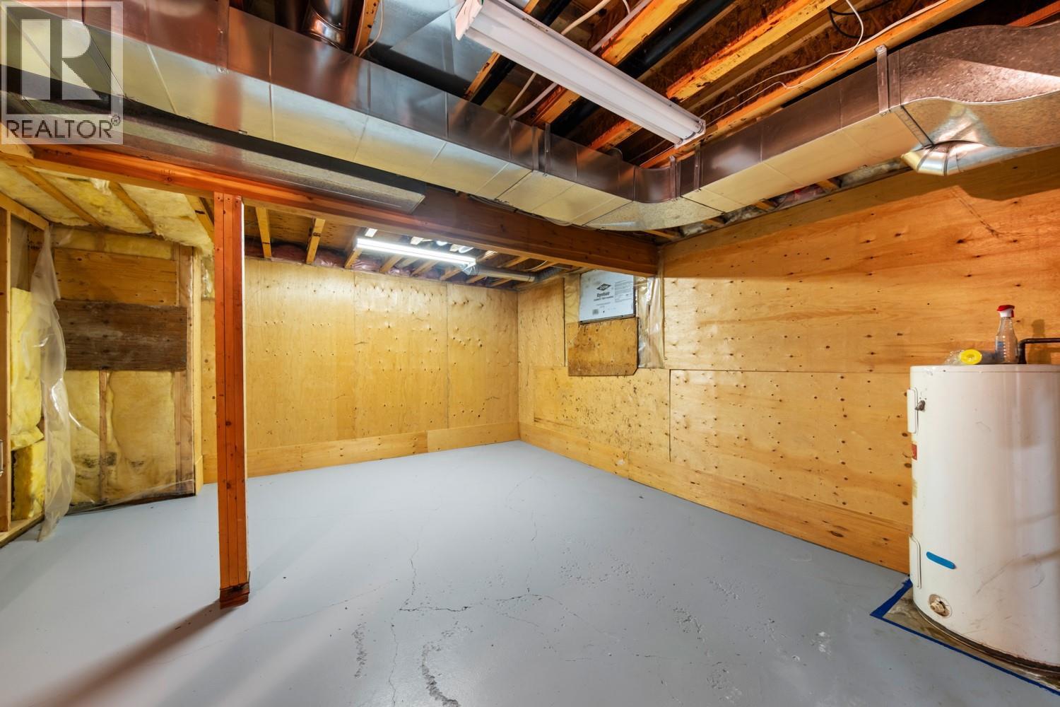 135 Pleasant Valley Cross Road. Armstrong, British Columbia