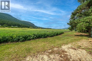 135 Pleasant Valley Cross Road. Armstrong, British Columbia