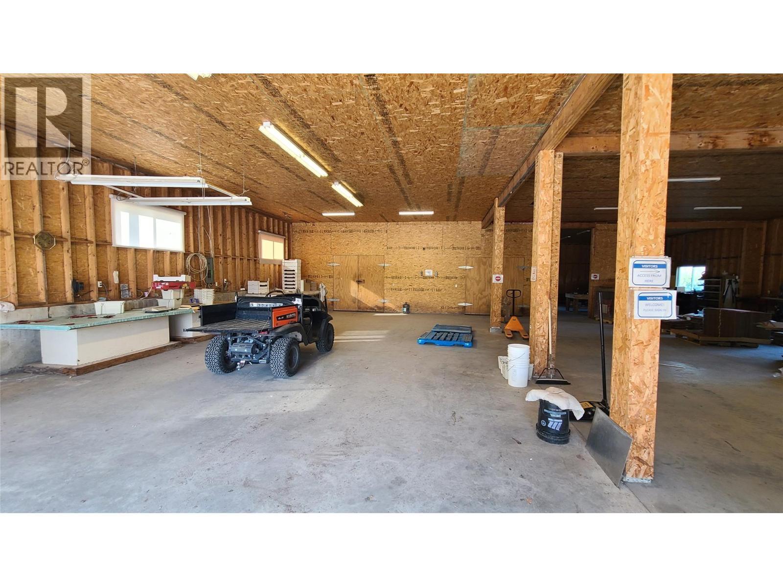 7298 97 Highway. Oliver, British Columbia