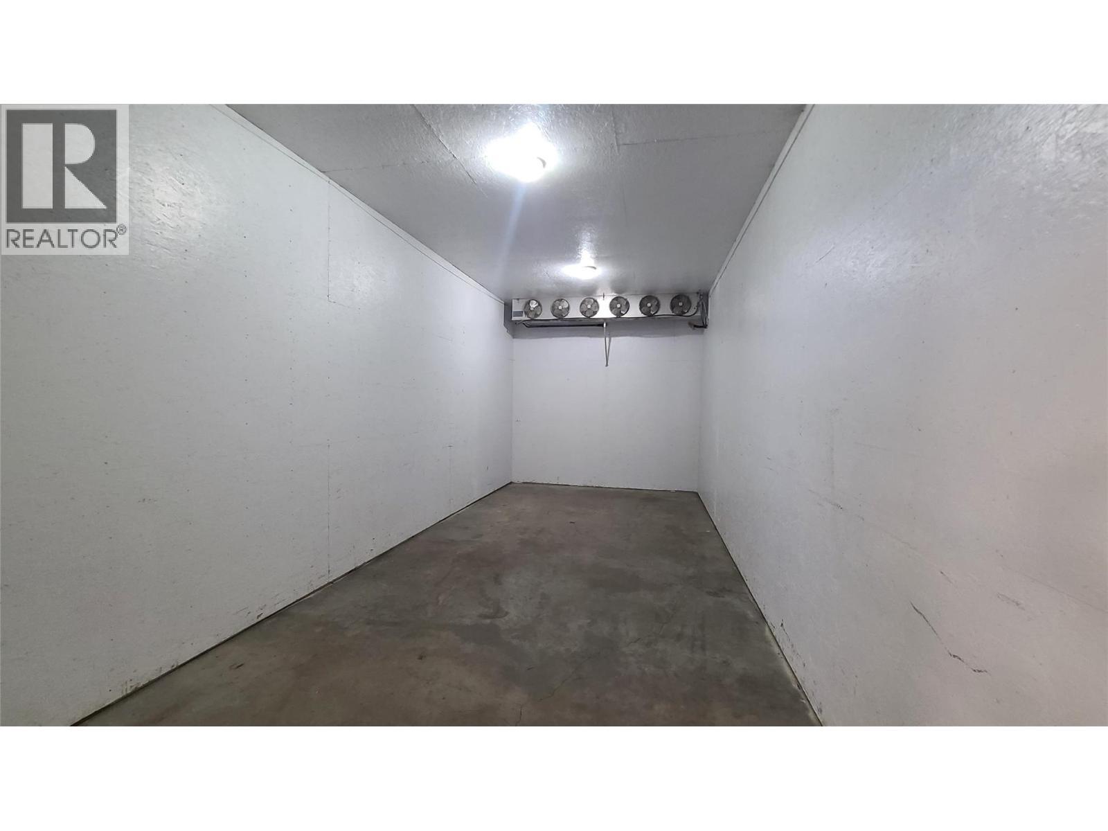 7298 97 Highway. Oliver, British Columbia