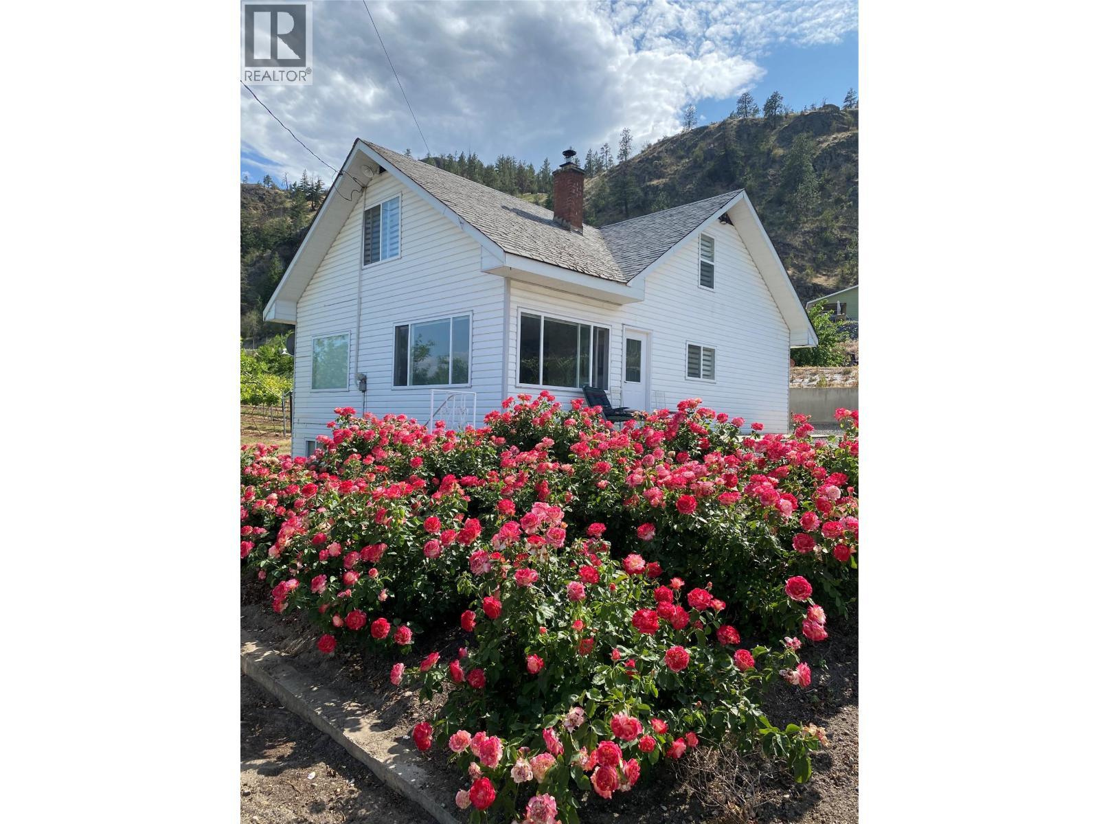 7298 97 Highway. Oliver, British Columbia