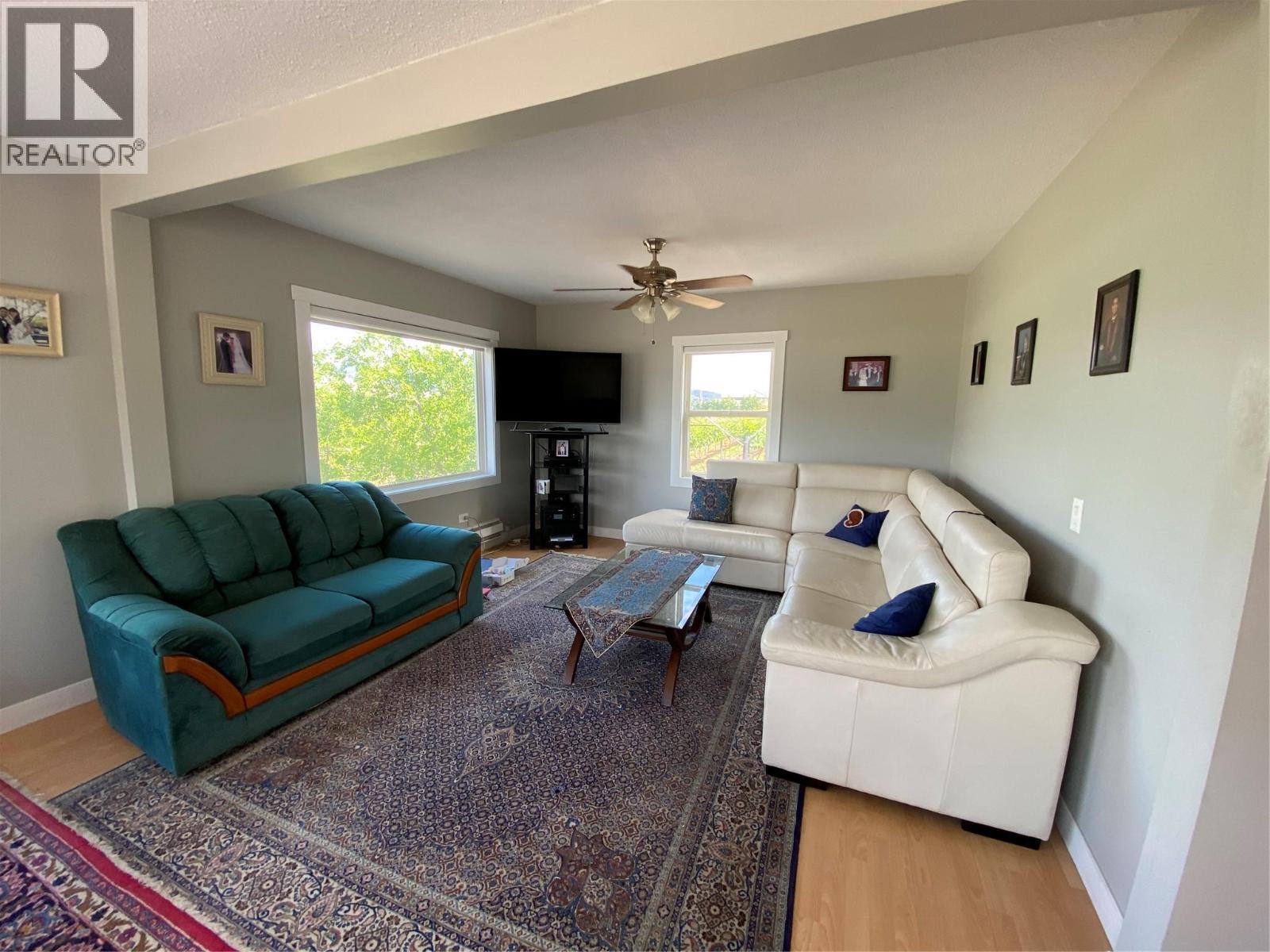 7298 97 Highway. Oliver, British Columbia