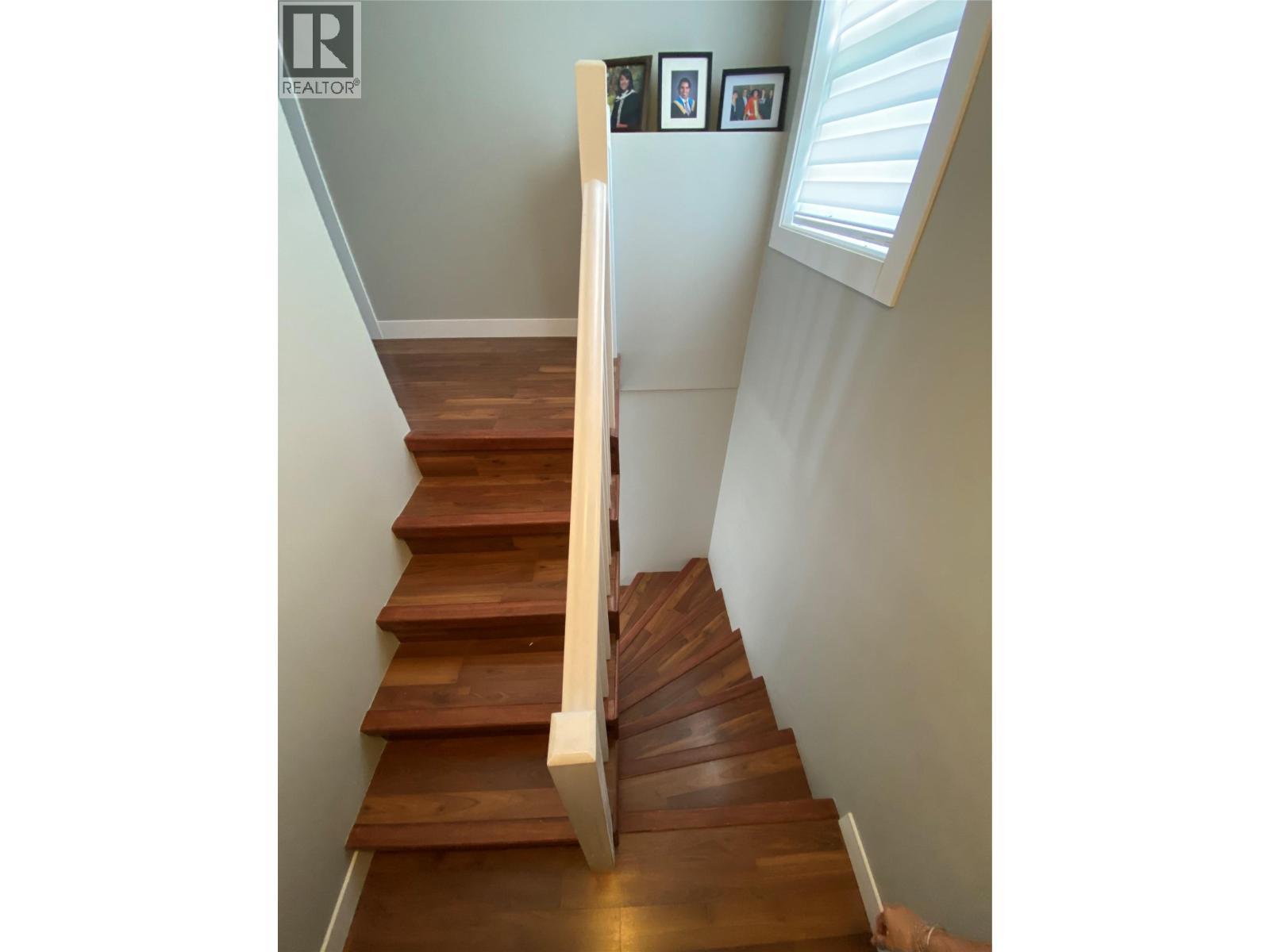 7298 97 Highway. Oliver, British Columbia