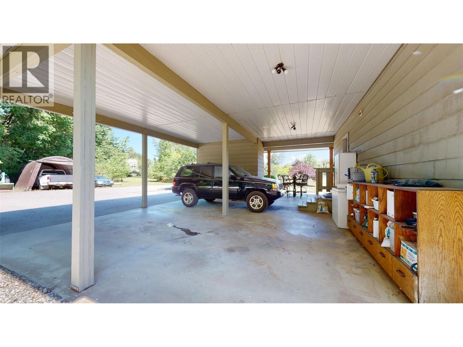 205 Greasewood Avenue. Oliver, British Columbia