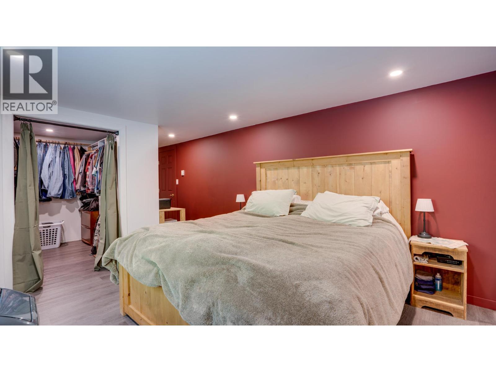 4767 Grandview Flats N Road. Armstrong, British Columbia