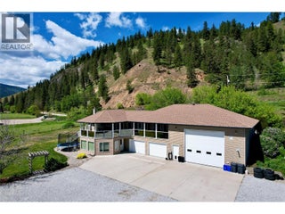 4767 Grandview Flats N Road. Armstrong, British Columbia