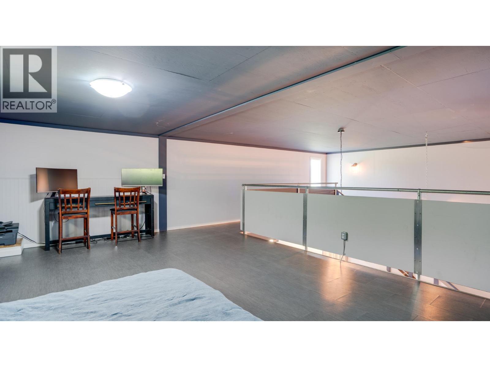 4767 Grandview Flats N Road. Armstrong, British Columbia