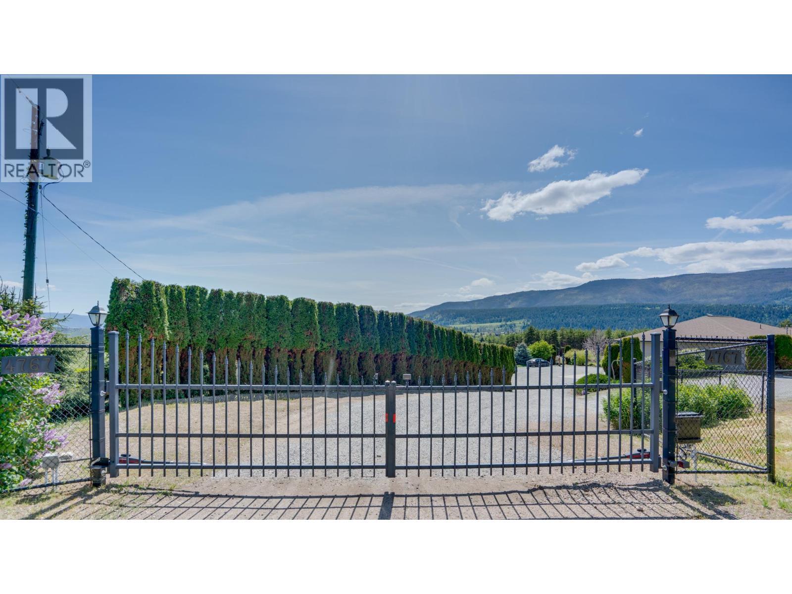 4767 Grandview Flats N Road. Armstrong, British Columbia