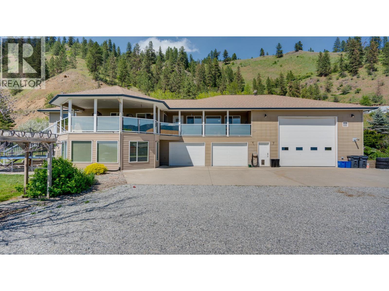 4767 Grandview Flats N Road. Armstrong, British Columbia