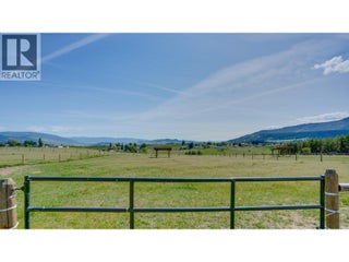 4767 Grandview Flats N Road. Armstrong, British Columbia