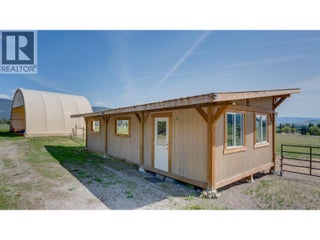 4767 Grandview Flats N Road. Armstrong, British Columbia